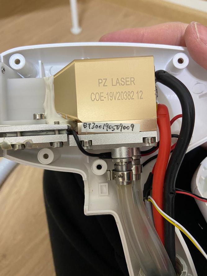 Expert manufacturer of diode stacks with prisms